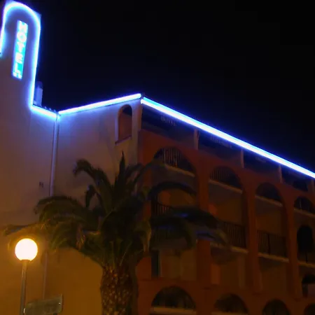 Hotel Alhambra 2*