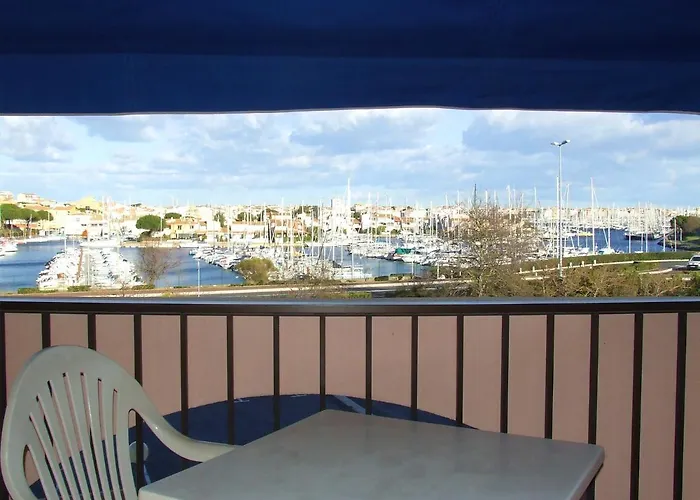 Alhambra Ξενοδοχείο 2*