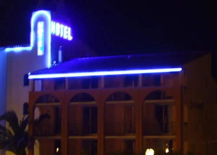 Ξενοδοχείο Alhambra