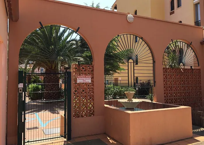 Ξενοδοχείο Alhambra