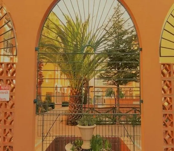 Alhambra Ξενοδοχείο